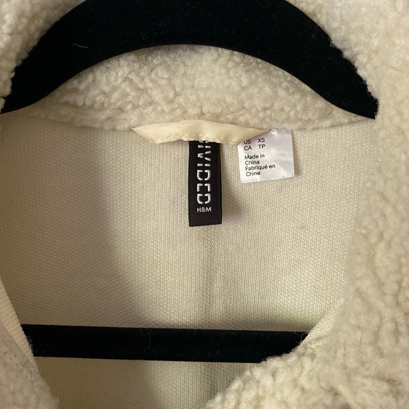 H&M Divided Sherpa Shacket - Picture 4 of 4